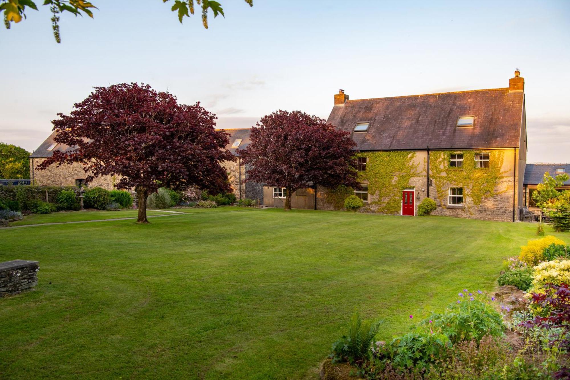 Kidwelly Farmhouse B&B מראה חיצוני תמונה